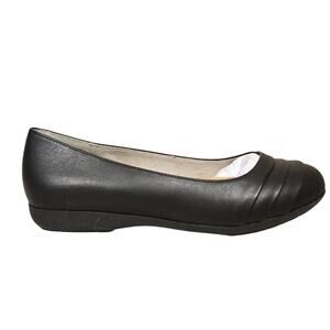 Women's Cliffs Flats Clara Black Comfort NWT 7.5 Wide